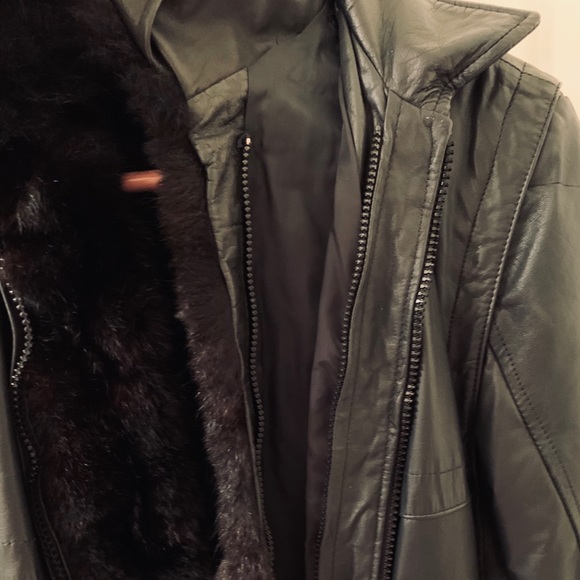 Vintage Black Lambskin & Fur Bomber Jacket - Picture 9 of 16
